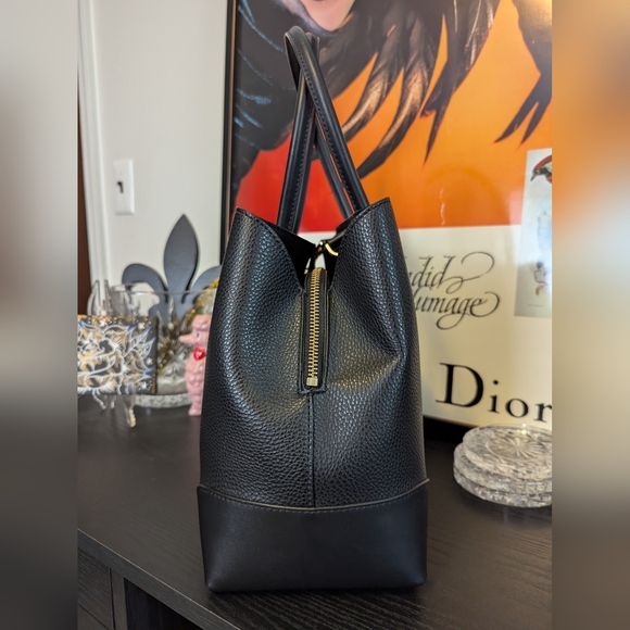 Low staet - Michael Kors - Black Small Tote with Crossbody Strap - EUC - Picture 8 of 10